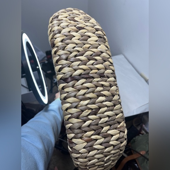 The Limited Woven Straw Tote Purse - Picture 6 of 12